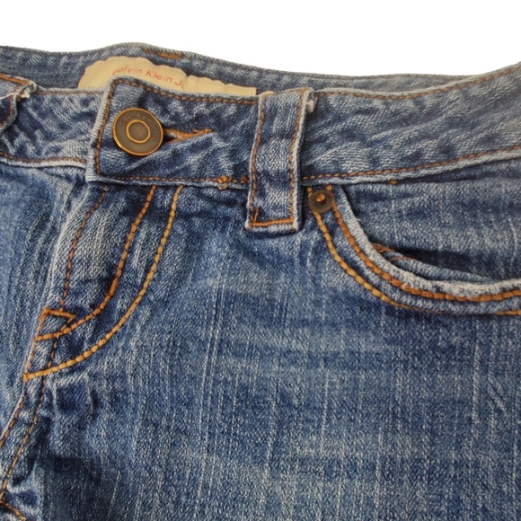 CALVIN KLEIN JEANS Ultra Low Cut Off Jean Shorts Denim Sz 27 Blue Faded - Picture 3 of 7